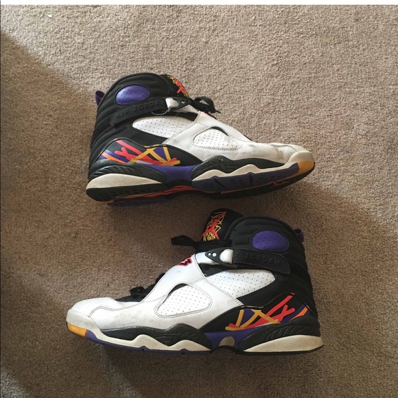 Jordan 8’s 3 peat - Picture 2 of 5